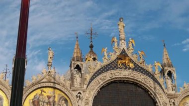 Katedral Kilisesi Aziz Marks Bazilikası. Yazan: Blue Sky. San Marco Meydanı, Venedik