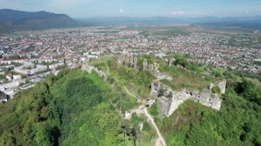 Transcarpathia 'daki Khust Kalesi, Hava Manzarası, Batı Ukrayna