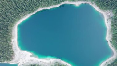 Karadağ 'da Kara Göl, Durmitor Park' ta Crno Jezero Dağı