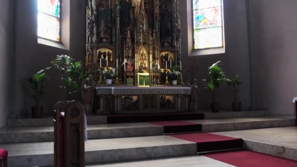 Βωμός στο Καθολικό Παρεκκλήσι Μέσα, Διακόσμηση, Εσωτερικό — Αρχείο Βίντεο