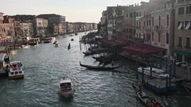 Venedik İtalya Büyük Kanalı, Rialto Köprüsü 'nden Manzara, Ulaşım Rotaları