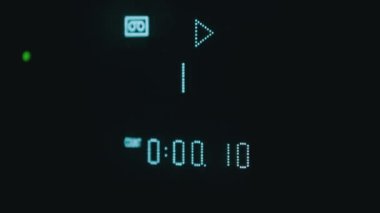 Videodaki Elektronik Dijital Sayaç Zamanı Sayıyor, Retro Öncü Göstergesi