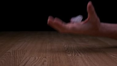 Aşırı doz, El Düşüşü Bağımlılığı, Uyuşturucu Şırıngası Düşüşü