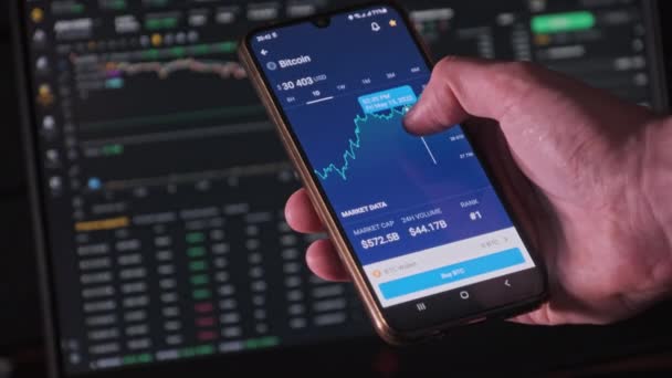Investor Checking Bitcoin Smartphone Screen Cryptocurrency Price Index Mobile Phone — Stock video