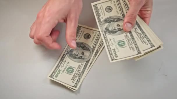 Counting Old Hundred Dollar Banknotes Black Wooden Table Male Hands — ストック動画