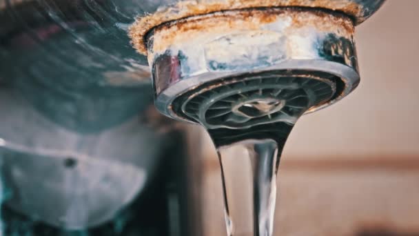 Macro Shot Faucet Running Water Slow Motion Jet Water Flows — Stock Video