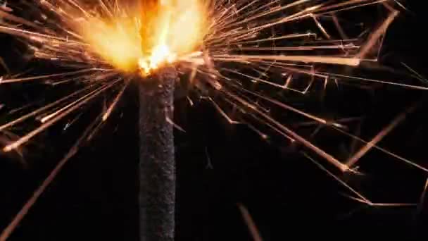 Lightening Sparkler Black Background Slow Motion Macro Shot Sparks Gunpowder — Stockvideo