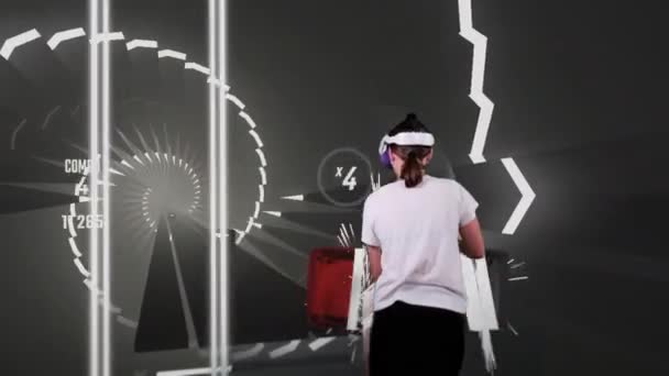 Mulher Fone Ouvido Realidade Virtual Joga Jogo Ação Realidade Aumentada — Vídeo de Stock