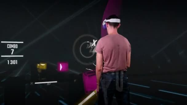 Man Virtual Reality Headset Plays Action Vídeo Game Augmented Reality — Vídeo de Stock