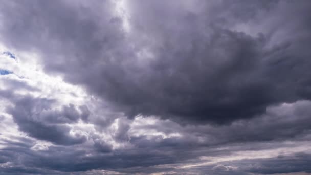 Временной Промежуток Кучевых Облаков Движущихся Небе Летнее Облачное Пространство Изменяющимися — стоковое видео