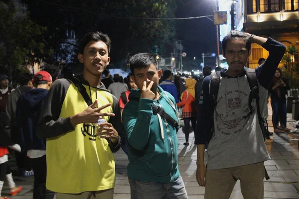 Jakarta Indonesia 2021 Men Were Having Night Out One Tourist — Fotografia de Stock