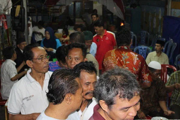 Jacarta Indonésia 2019 Pessoas Entusiasmadas Reúnem Para Testemunhar Eleição Novo — Fotografia de Stock