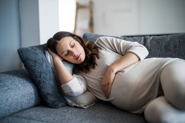 Pregnant Woman Relaxing She Lying Bed Home — Stock Photo, Image