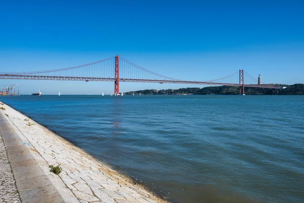 Pohled Řeku Tejo Most Tejo Lisabonu Portugalsko — Stock fotografie