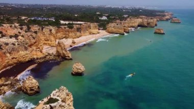 Portekiz, Algarve 'deki Marinha plajı manzarası