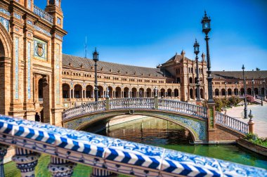 Sevilla, İspanya. 27 Ağustos 2022 İspanya 'nın merkezindeki Sevilla manzarası