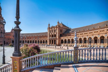 Sevilla, İspanya. 27 Ağustos 2022 İspanya 'nın merkezindeki Sevilla manzarası