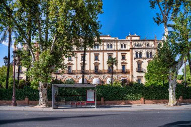 Sevilla, İspanya. 27 Ağustos 2022 İspanya 'nın merkezindeki Sevilla manzarası