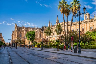 Sevilla, İspanya. 27 Ağustos 2022 İspanya 'nın merkezindeki Sevilla manzarası