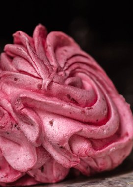 Lezzetli şekerlemeleri kapayın.