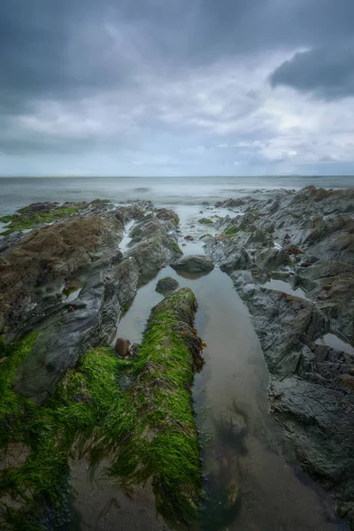 Cullenstown Beach Wexford Irland Spektakuläre Vordergrund Voller Sehr Mächtiger Felsen — Stockfoto