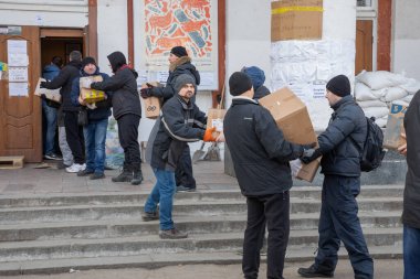 Dnipro, Ukrayna - 16 Aralık 2022 Gönüllüler, İnsani Yardım, Yardım, Halk, Ukrayna,