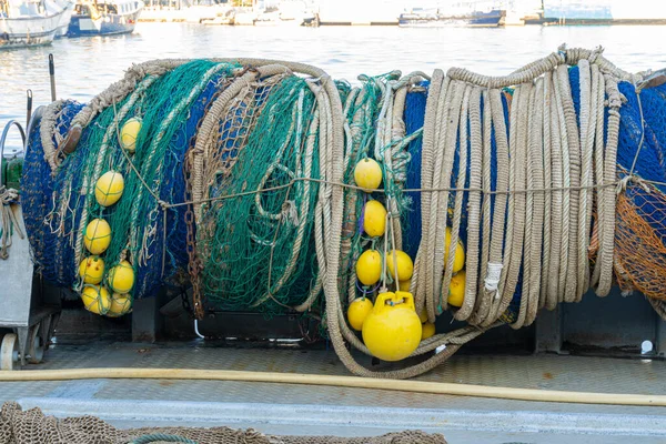 Рыболовные Сети Собранные Палубе Рыболовного Судна — стоковое фото