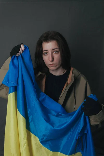 Mulher Triste Ucraniana Pronta Para Lutar — Fotografia de Stock