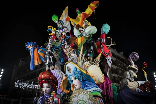 Valencia Spanien September 2021 Women Fallas Figurer Indikerar Tystnad Vinnande — Stockfoto