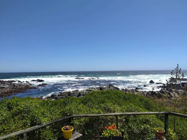 Mavi denizin güzel manzarası