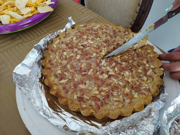 6 kişilik elmalı omlet.