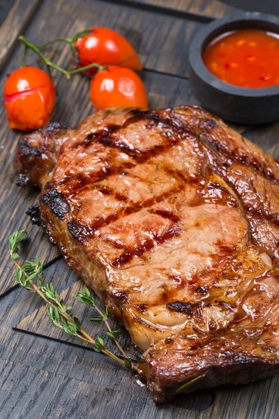 Fried Rib Eye Steak Cherry Tomatoes Sauce Wooden Board — Stok fotoğraf