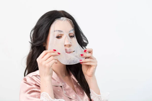 Face Care Beauty Treatments Woman Sheet Moisturizing Mask Her Face — Stock Photo, Image