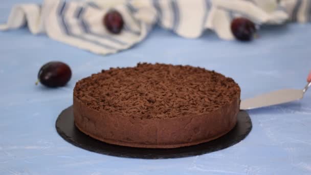 Σπιτικό Cheesecake Σοκολάτας Κρούστα Και Δαμάσκηνα — Αρχείο Βίντεο