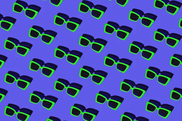 Creative Pattern Made Bright Green Sunglasses Violet Background Vacation Travel — Stock Photo, Image