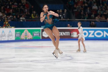 Saint Petersburg, Rusya - 25 Aralık 2021: Rus milli takımı 2022 Artistik Patinaj. Kadınlar - Serbest Paten. Elizaveta Tuktamysheva.