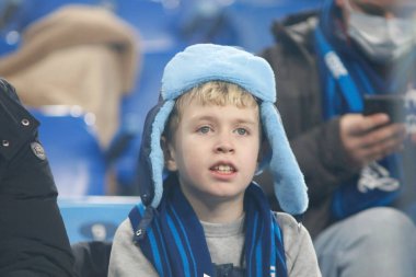 Saint Petersburg, Rusya - 8 Aralık 2021: Futbol, UEFA Şampiyonlar Ligi. H. Zenit grubu Chelsea 'ye karşı. Hayranlar
