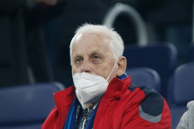Saint Petersburg, Rusya - 8 Aralık 2021: Futbol, UEFA Şampiyonlar Ligi. H. Zenit grubu Chelsea 'ye karşı. Hayranlar