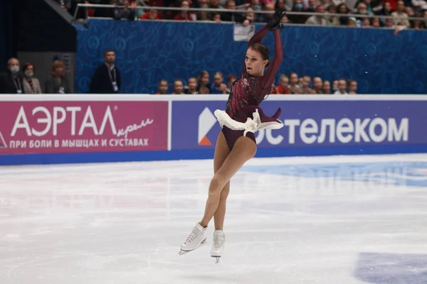 ロシアのサンクトペテルブルク 12月2021 フィギュアスケートのロシア国民2022 フリースケート アンナ シェルバコワ — ストック写真