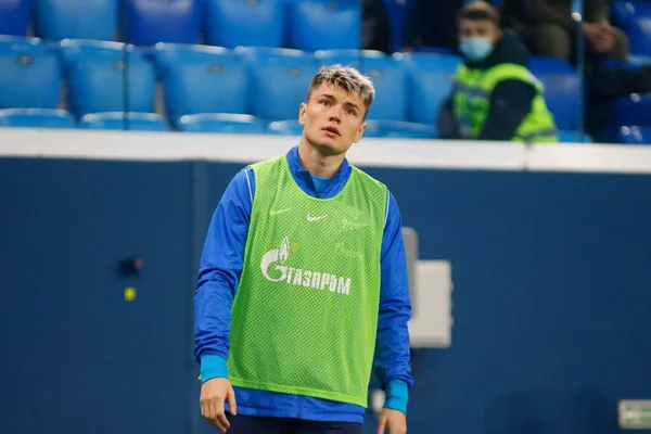 Saint Petersburg, Rusya - 03 Aralık 2021: Futbol. Rusya Premier Ligi 2021-2022. Zenit Futbol Kulübü - Rostov. Futbol Kulübü oyuncusu Andrey Mostovoy.