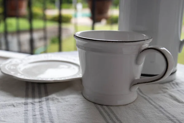 Чашка Горячего Кофе Завтрак Террасе — стоковое фото
