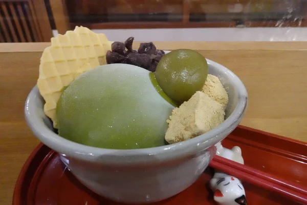 Green Tea Ice Cream Green Tea Mochi Red Beans Paste —  Fotos de Stock