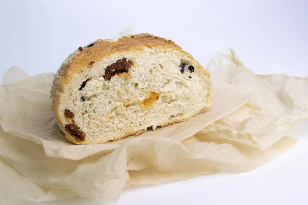 Delicious Mediterranean Diet Wheat Bread Bedded Brown Paper White Background — 스톡 사진