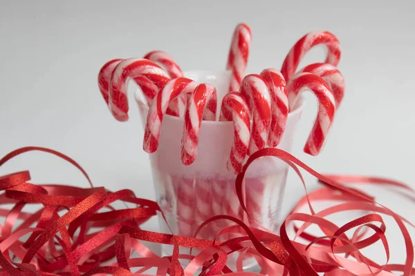 Candy Cane White Glass Messy Red Ribbon — Fotografia de Stock