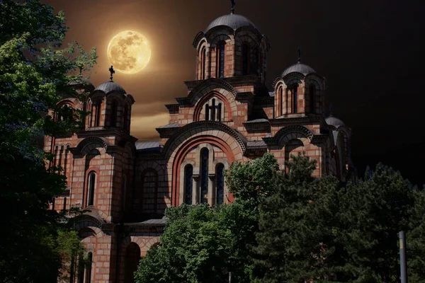 Měsíc Nad Kostelem Marka Bělehradě Srbsko — Stock fotografie