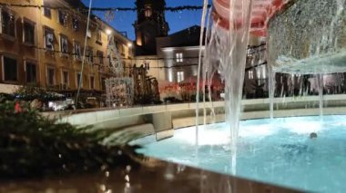 Rijeka, CROATIA - şehir merkezinin gece görüntüleri