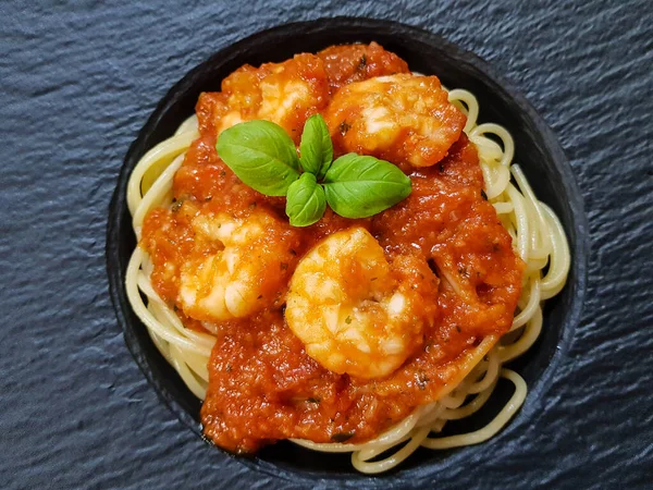 Spaghetti Alla Busara Pâtes Aux Crevettes Une Spécialité Italienne — Photo