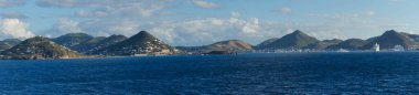 Philipsburg St. Maarten 'e giden bir yolcu gemisiyle yoldayız.