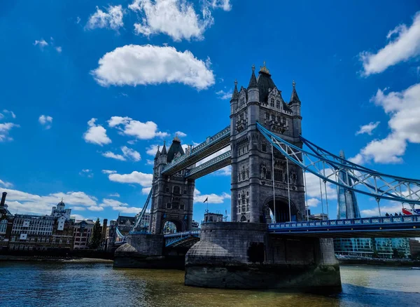Тауэрском Мосту Лондоне — стоковое фото