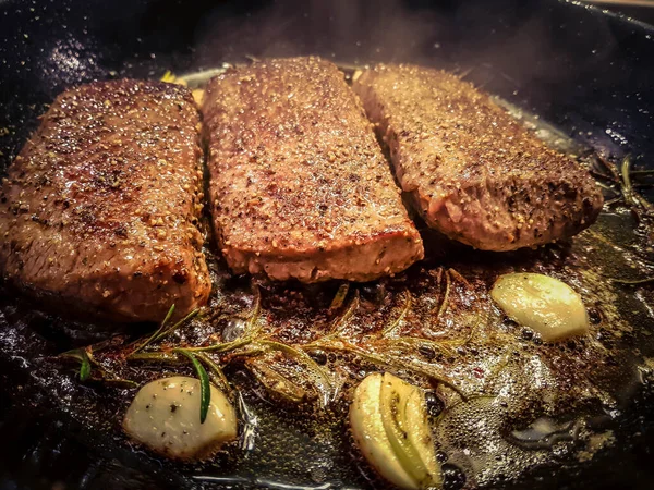 Bistecche Agnello Rosmarino Con Aglio — Foto Stock